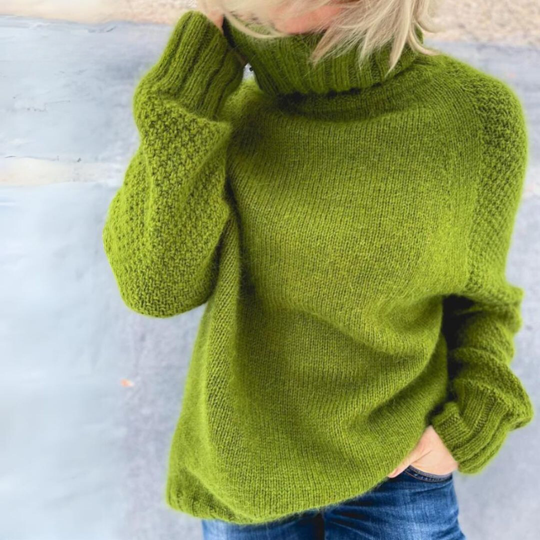 Eleganza™ | Angela Elegant Turtleneck Sweater Apple Green